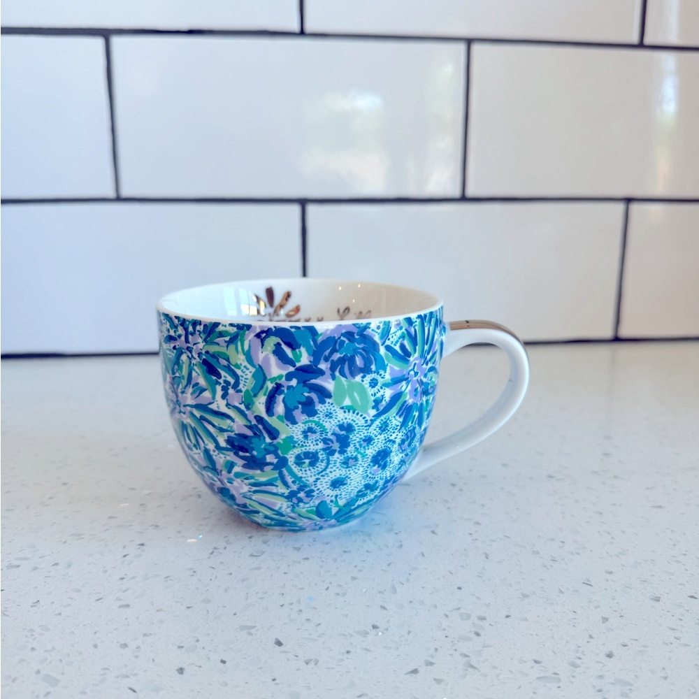 Lilly Pulitzer Coffee Mug Lion Around Blue Green Floral w/ Hidden Cats Gold Trim